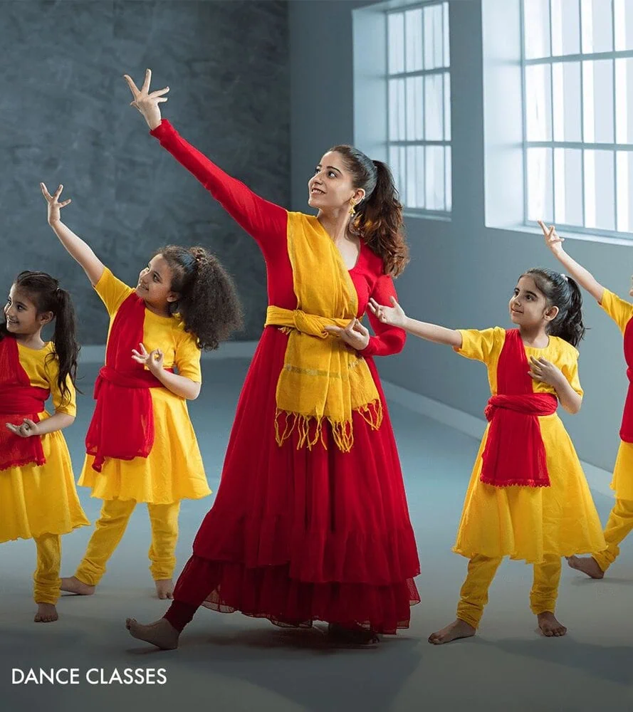 Gallery-dance